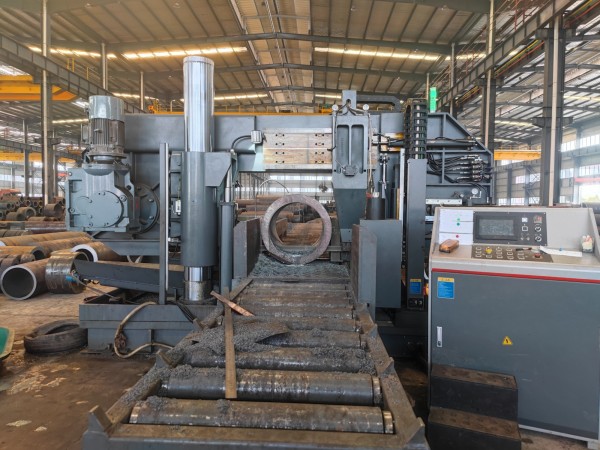 德格德格德格42CrMo无缝钢管锯床切割 零切供应 德格德格德格42CrMo无缝钢管锯床切割 零切供应